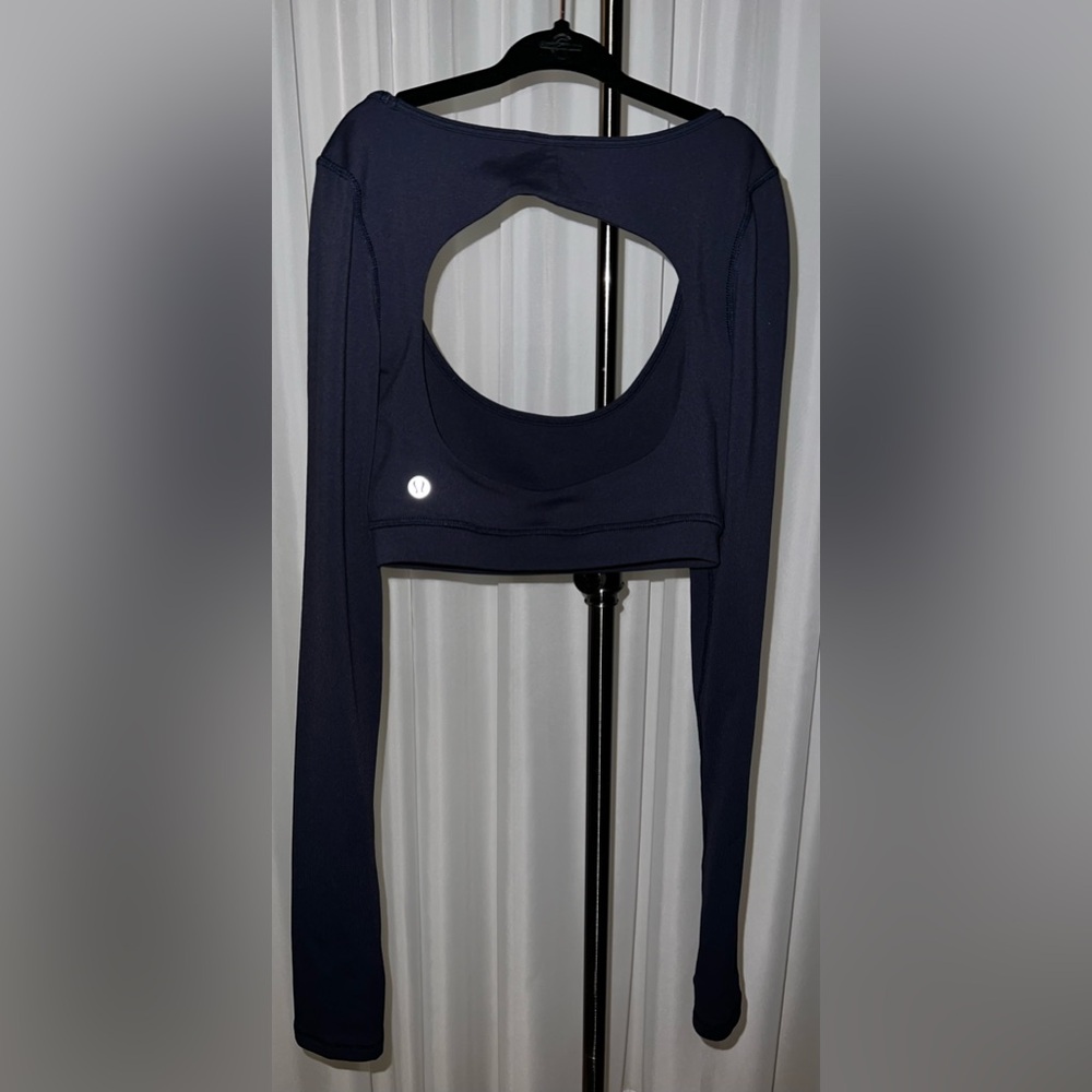 🍋BNWOT RARE Lululemon Latin Crop Top Dance Navy/Black size 2-4